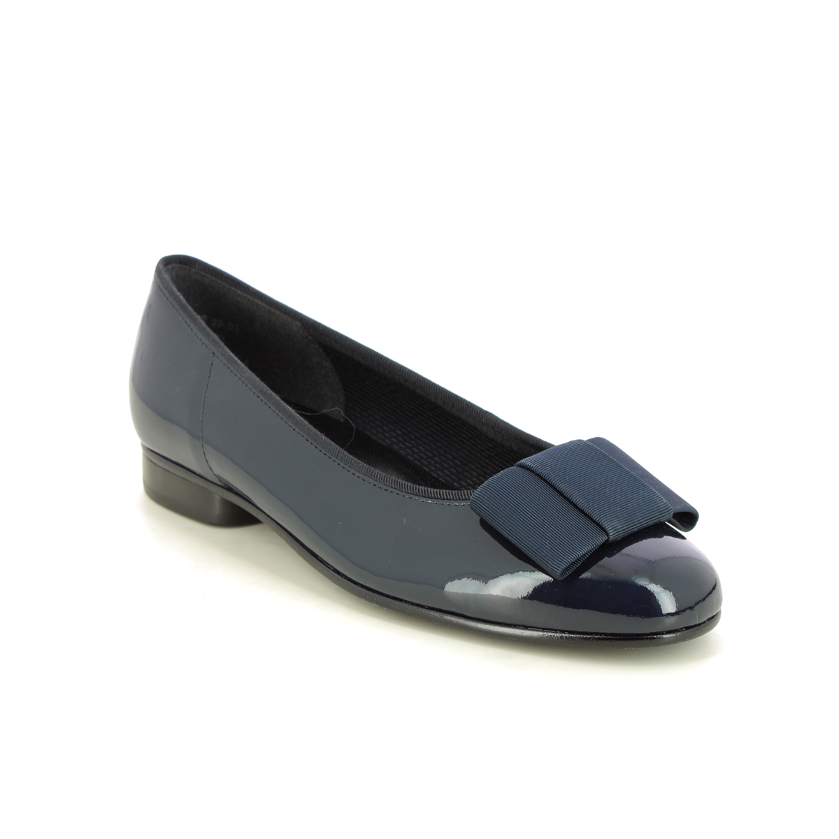 Gabor Assist Navy Patent Womens Pumps 05.100.96 In Size 3 In Plain Navy Patent  Womens Pumps In Soft Navy Patent Leather
