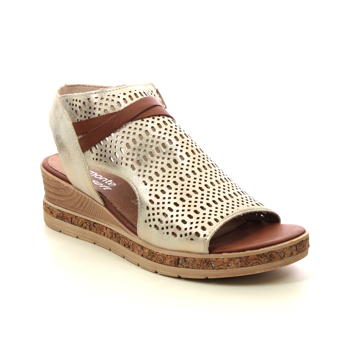 Remonte D3075-60 Bouhigh Light Gold Womens Wedge Sandals in a Plain Leather in Size 37