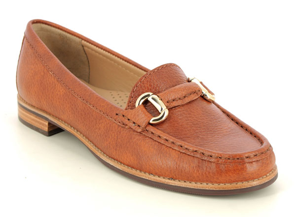 Womens Tan Loafers Essential Shoes