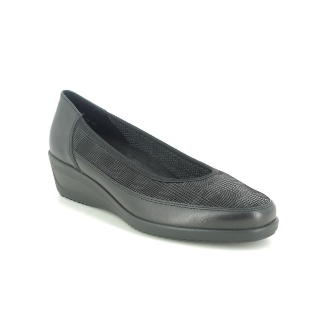 Ara Zurich Wide Fit Black leather Womens Comfort Slip On Shoes 40617-18