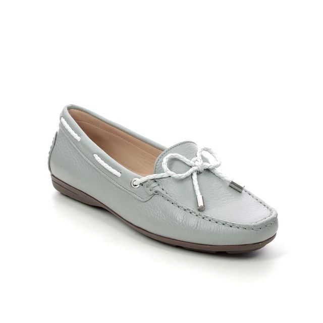 Begg Exclusive Cannes Boat Light Grey Leather Womens loafers 6348-01