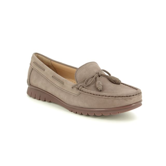 Begg Exclusive Guantes Taupe nubuck Womens loafers 50597-50