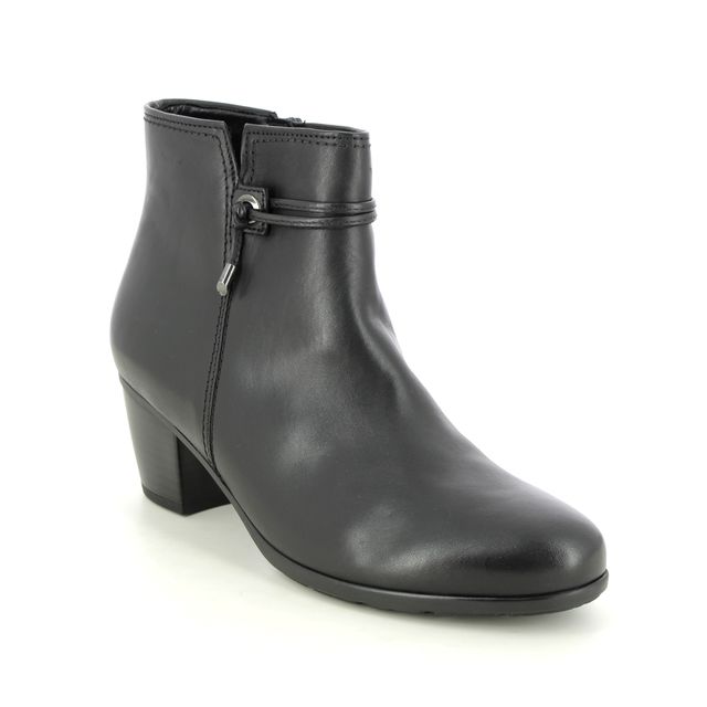 Gabor Ela Black leather Womens Heeled Boots 35.522.27