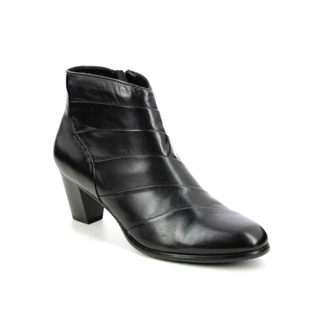 Regarde le Ciel Sonia 38 Black leather Womens Heeled Boots 0038-0003