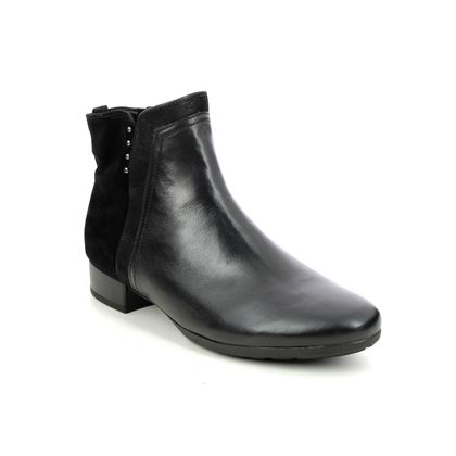 Gabor Heeled Boots - Black leather - 92.712.57 BRECK