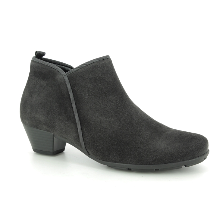 Gabor Trudy 35.633.19 Grey Suede Ankle Boots