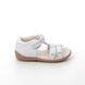 Clarks Sandals - WHITE LEATHER - 566436F ZORA SUMMER T