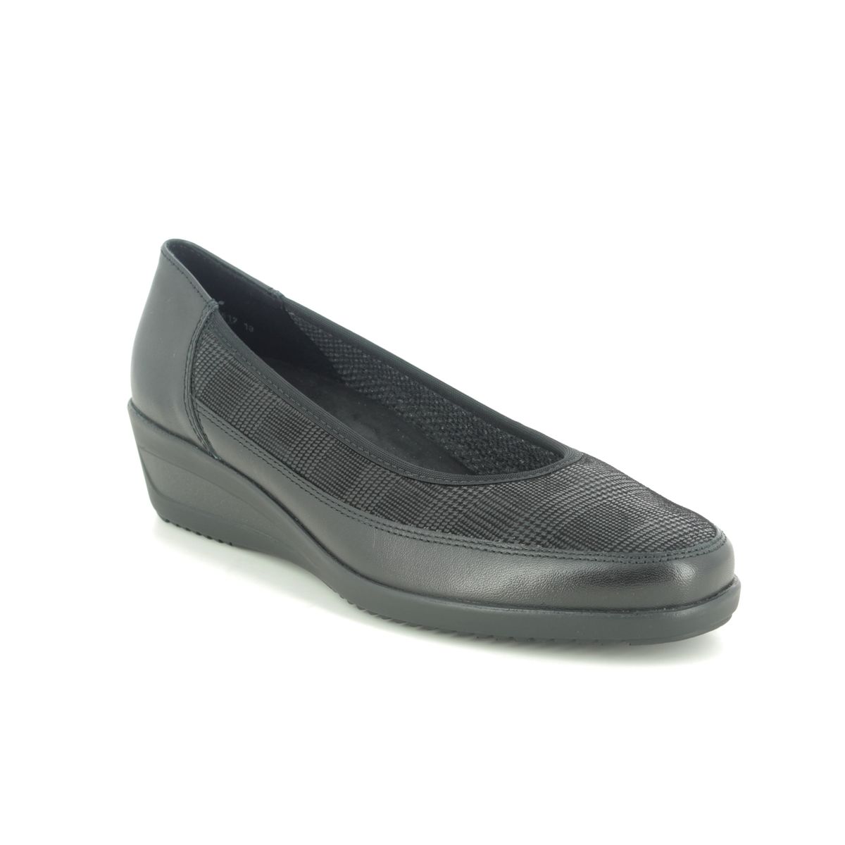 betalingsmiddel Dovenskab Legepladsudstyr Ara Zurich Wide Fit 40617-18 Black leather Comfort Slip On Shoes
