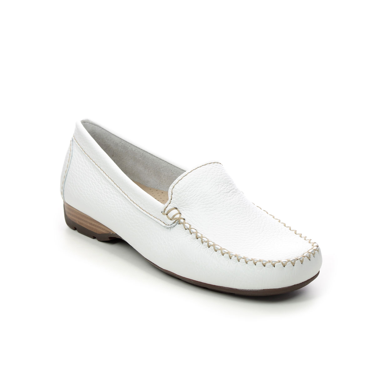 Begg Exclusive Sunday Wide Fit White Leather Womens loafers 40539-61