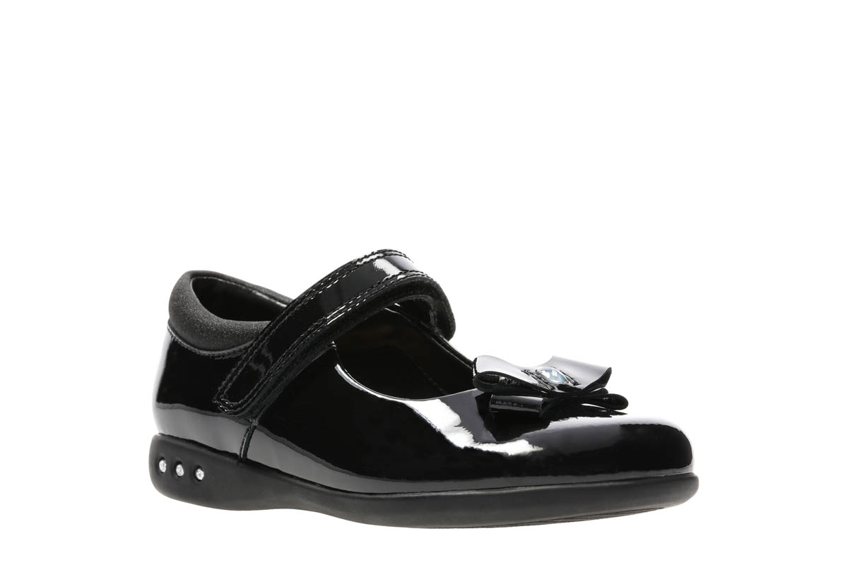 Clarks Prime Skip Black patent Kids Girls Casual Shoes 3875-27G in a Plain Leather in Size 7.5