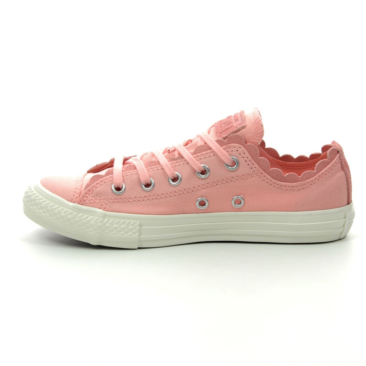 converse frilly frills