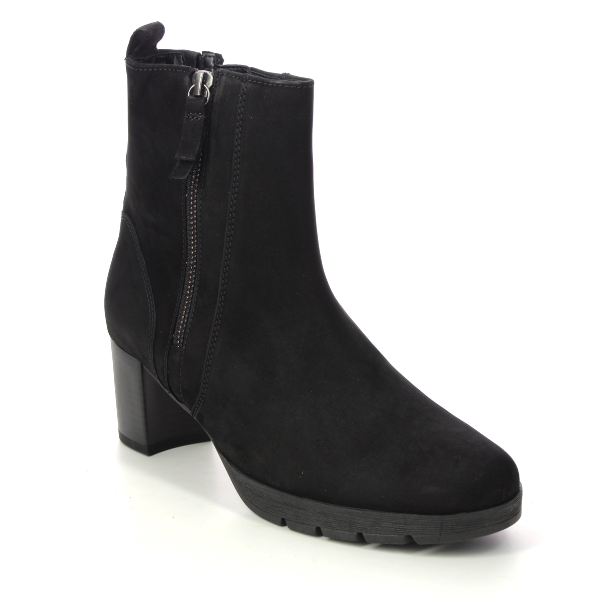 Gabor Elise Black nubuck Womens Heeled Boots 32.073.47 in a Plain Leather in Size 3.5