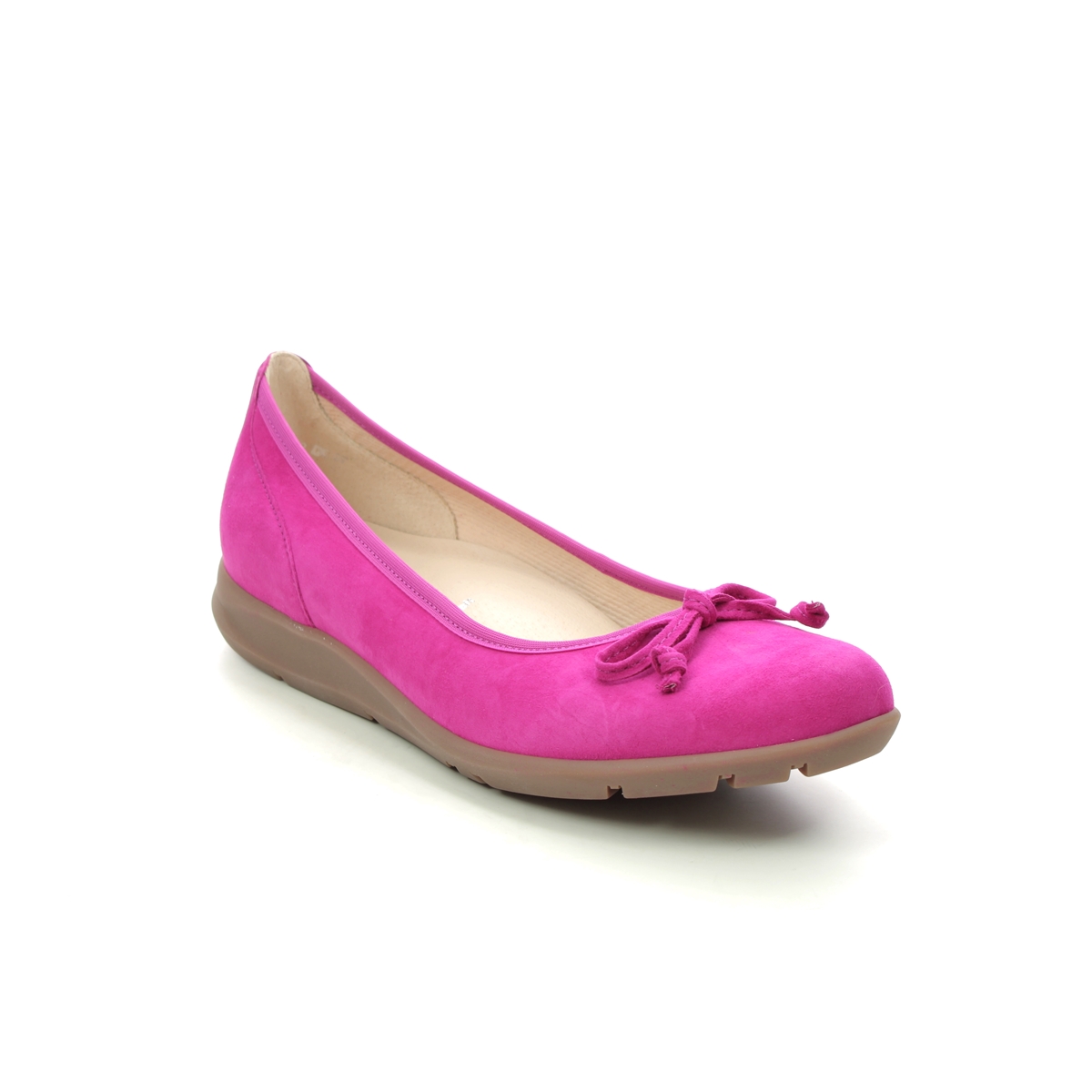 Gabor Salcombe Fuchsia Suede Womens pumps 24.171.10 in a Plain Leather in Size 5