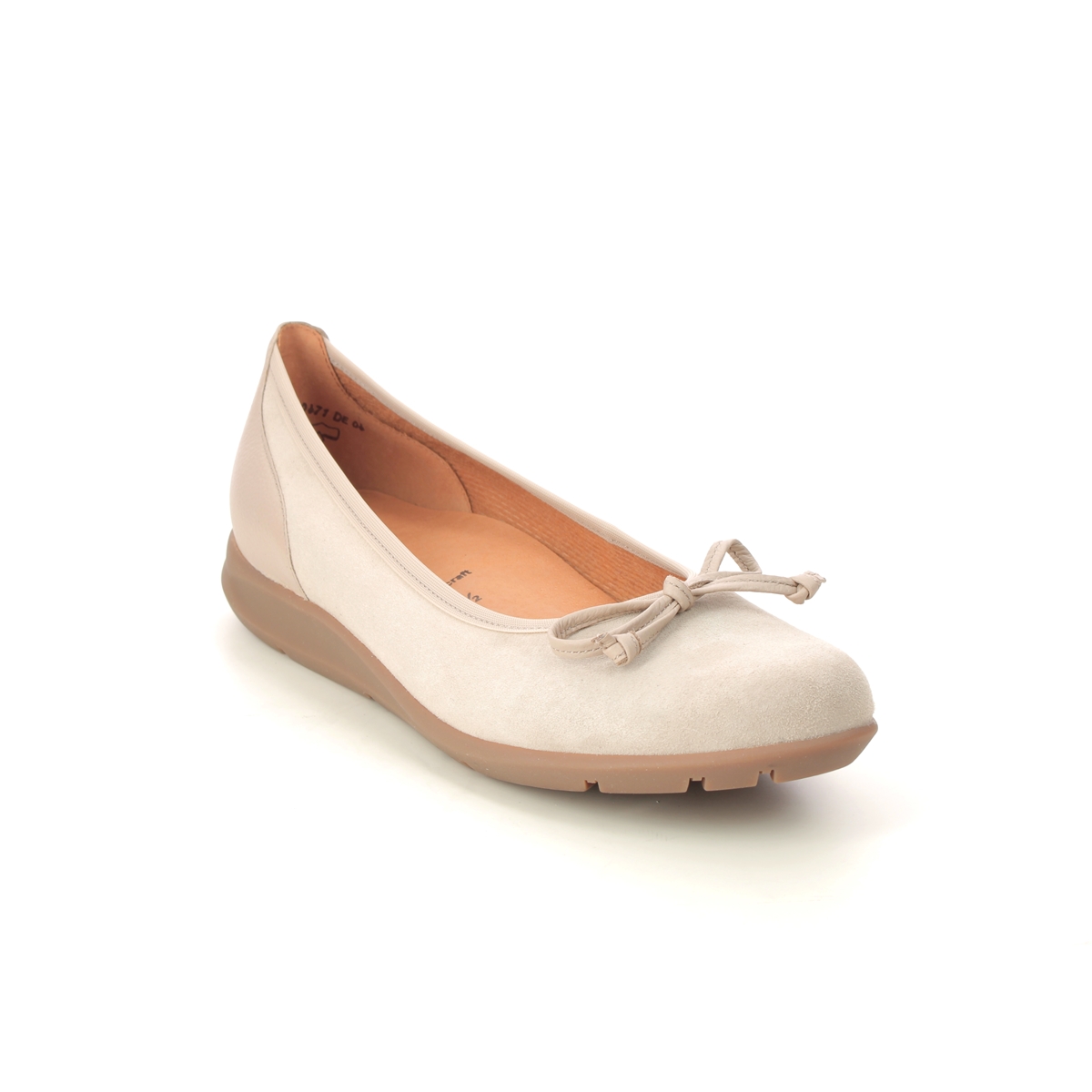 Gabor Salcombe Beige suede Womens pumps 24.171.12 in a Plain Leather in Size 7