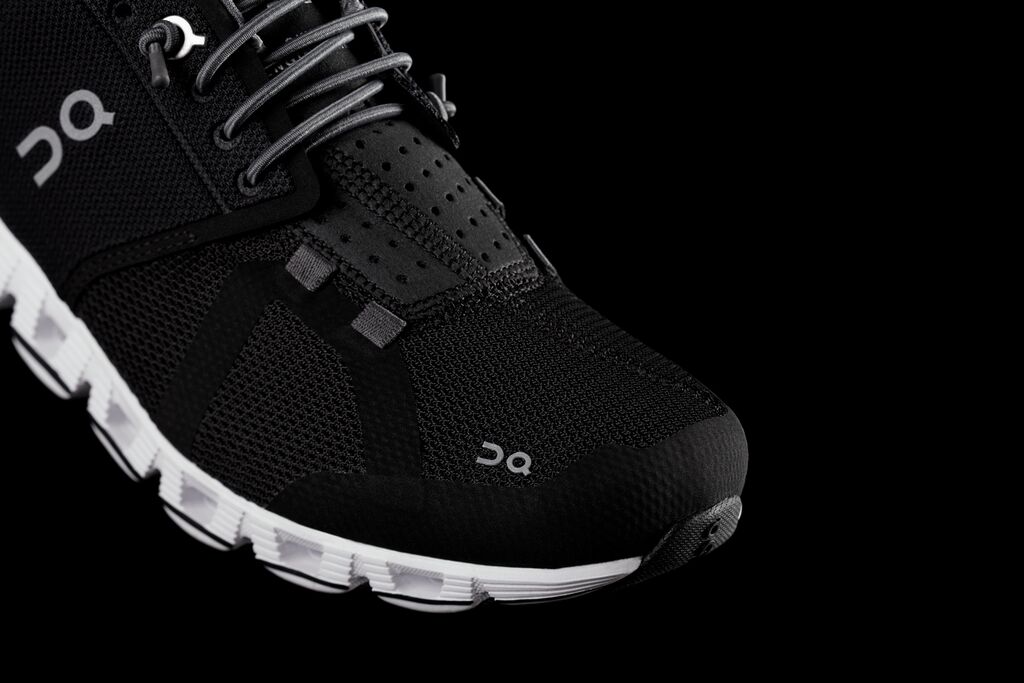 On Running Cloud Mens 190000- Black-white trainers