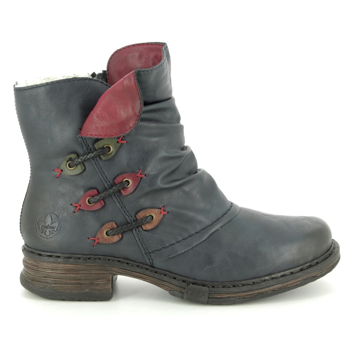 Z9981-15 Navy boots
