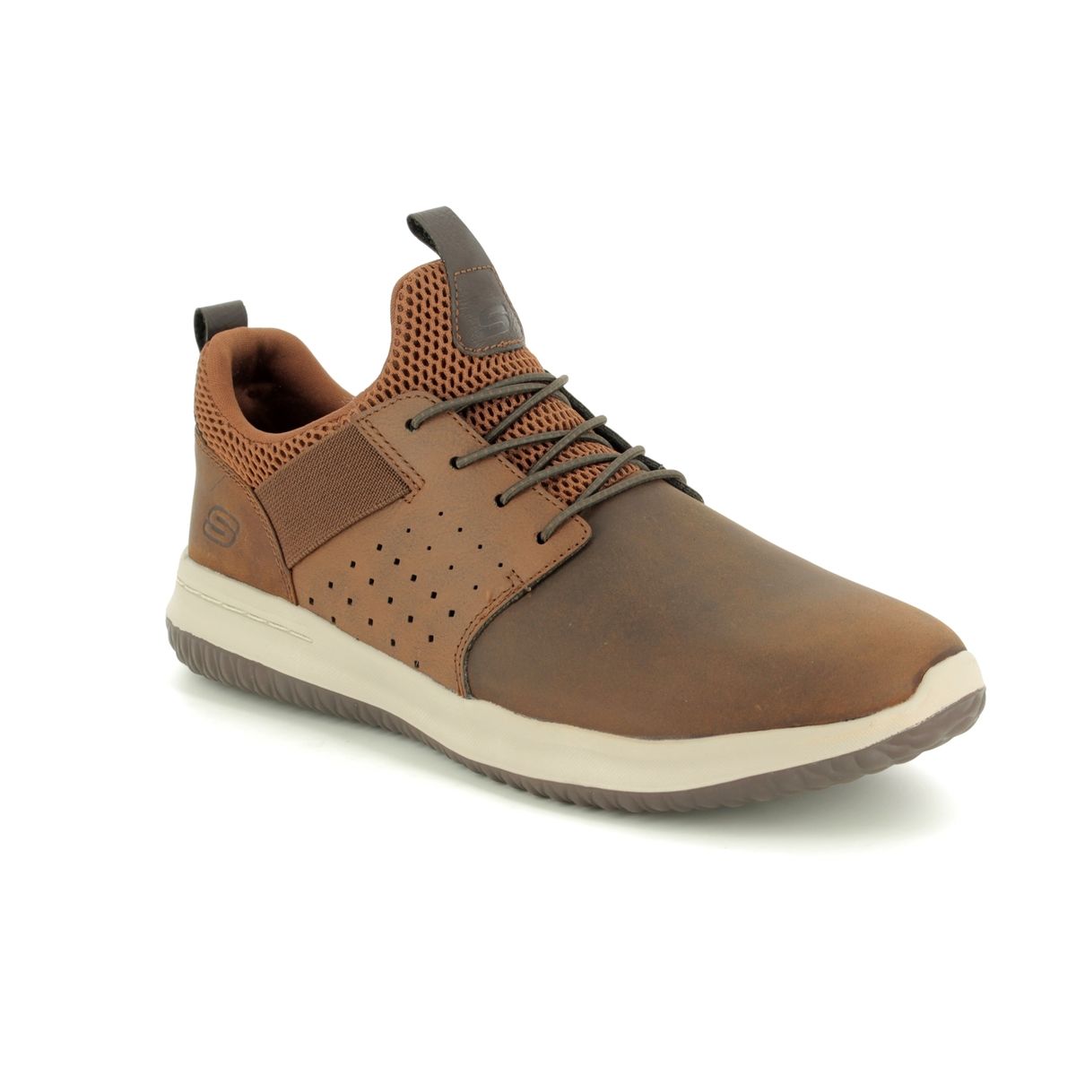 Delson Axton 65870 CDB Brown casual shoes