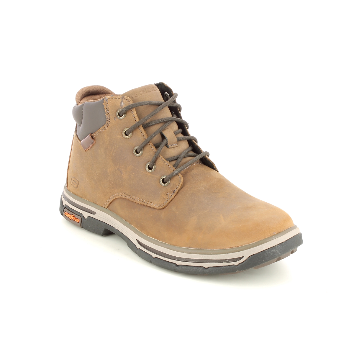 Skechers Segment 2.0 Relaxed DSCH Brown Mens Chukka Boots 204394 in a Plain Leather in Size 9